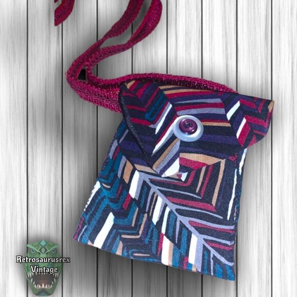 𝅺VINTAGE Mens Retro Tie Crossbody Bag, Upcycled Repurposed Shoulder Purse - Picture 7 of 10